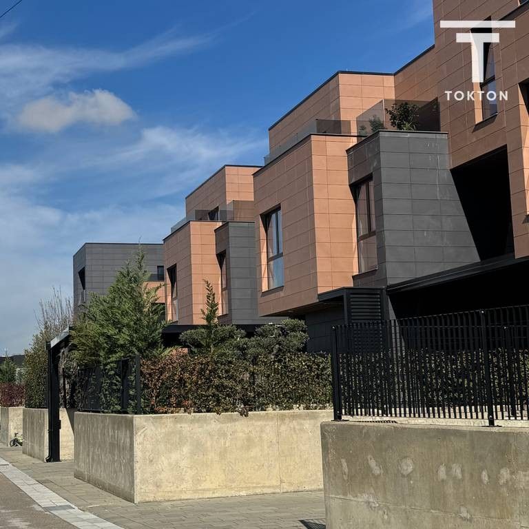 SHITET, VILË E BASHKËNGJITUR, TEG, TIRANË