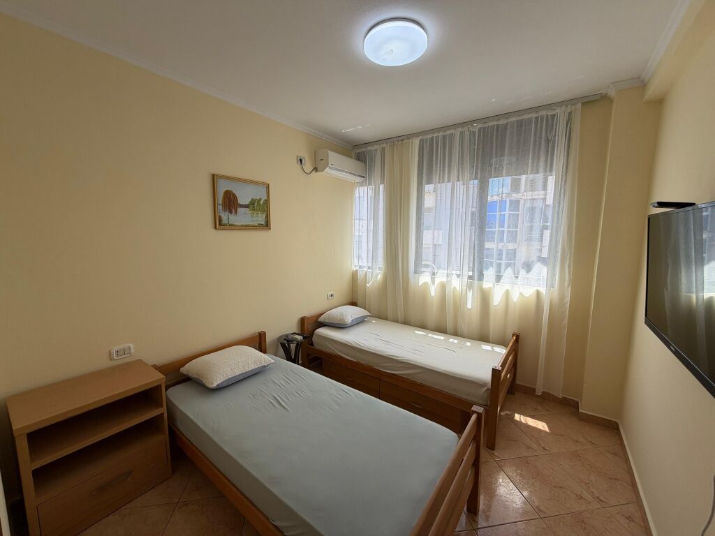 🏡 Jepet me qera apartament 2+1+2 📍 Rruga e Dibrës, pranë Kompleksit “Halili” ✨
