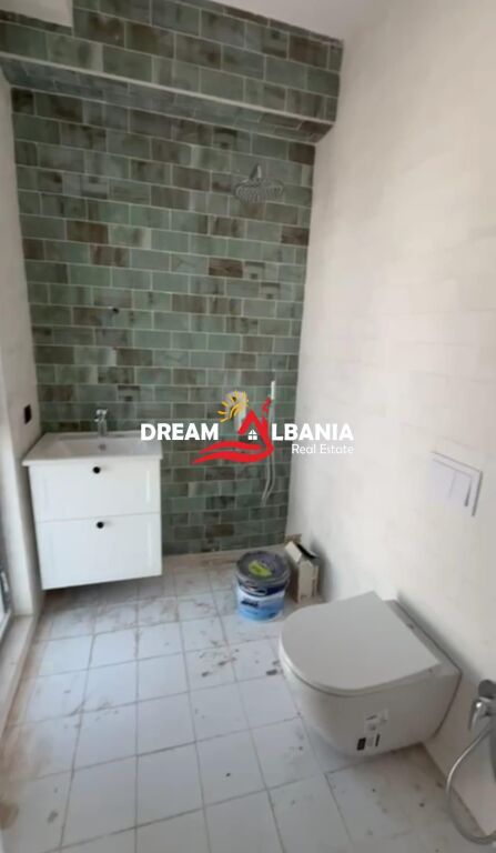 Jepet ambient biznesi ne Rrugen e Dibres prane Kompleks Arlis (ID 42611549)