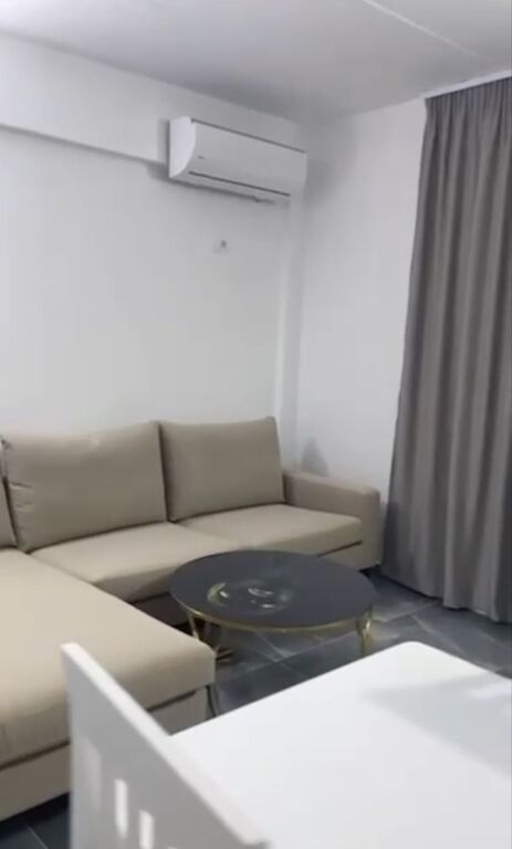 Affitto | Apartament 1 + 1 | Astir | 380 €/mese