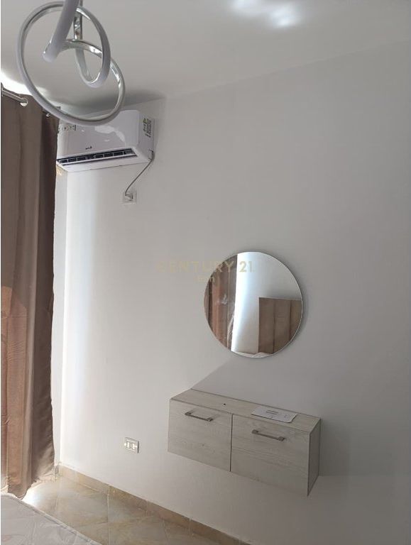 Shitet Apartament 1+1 tek Shkëmbi i Kavajës, Durrës !