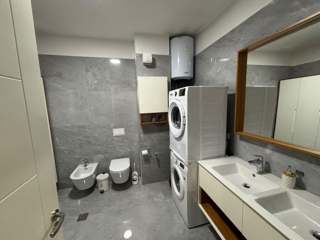 GARSONIERE ME QERA 50M2 QYTET STUDENTI 45.000 LEKE FH-76889