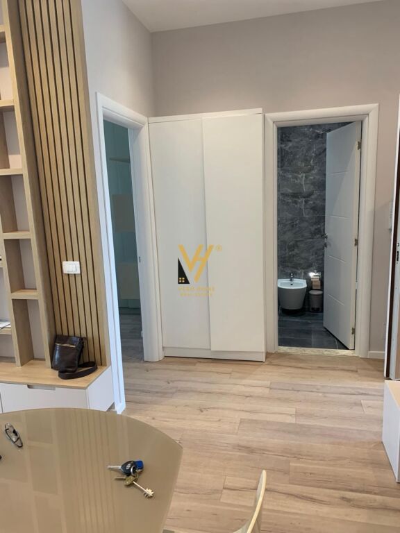 JEPET APARTAMENT 1+1+BLK ME QERA TE NISHARAKU 60.000 LEKE