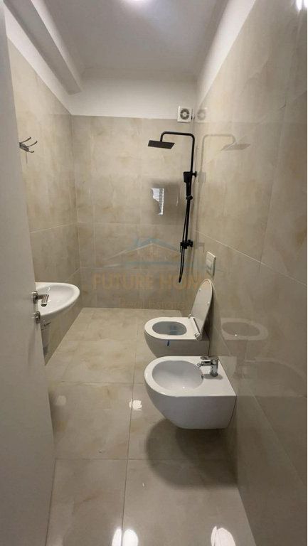 Rent, Apartment 2+1+2 + Parking Spot, Grand Gallery, Tirane