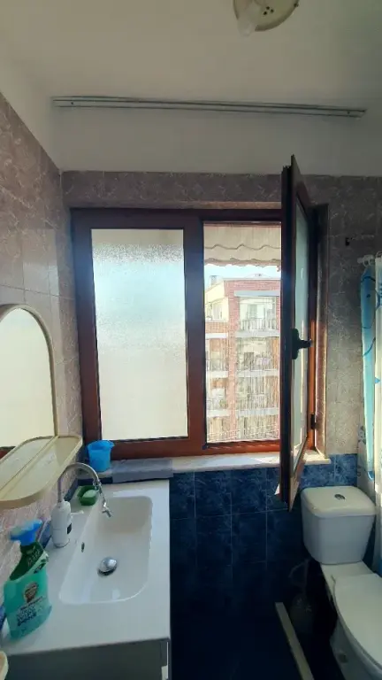 Qera | Apartament 1 + 1 | Rruga 5 Maji | 350 €/muaj