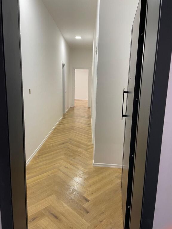 Apartament ne shitje 2+1+2 te Square 21