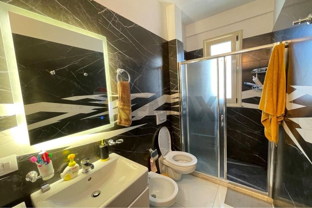 apartament me qera 2+1+2 ( plus garazh)
