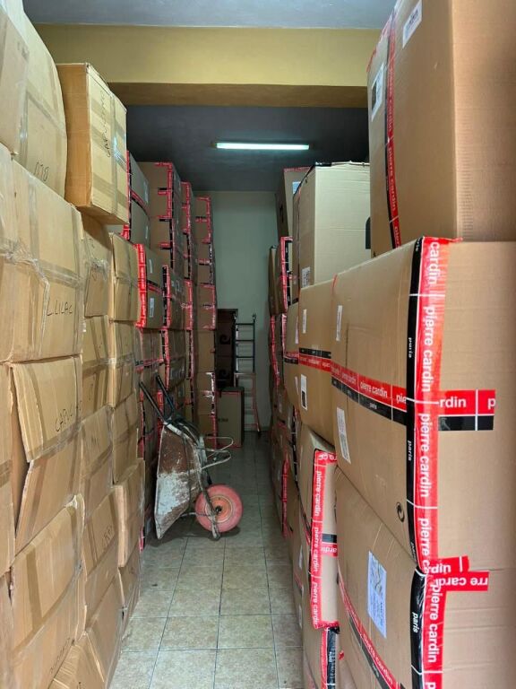 JEPET ME QERA MAGAZINE 100M2 KODRA E PRIFTIT