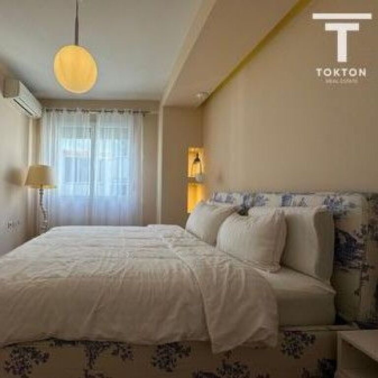 QIRA, APARTAMENT 2+1, RRUGA E KAVAJËS, BLLOKU I AMBASADAVE, TIRANË