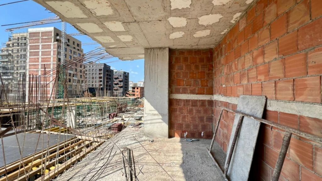 FOR SALE: 2+1+2WC Apartment + 3 Balconies 📍 Former Aviation Field Area (Mei's Residence) – €1,450/m² 🔥 – €180,000 – 2nd Floor – 124 m² || Installment Payment Available 🔥