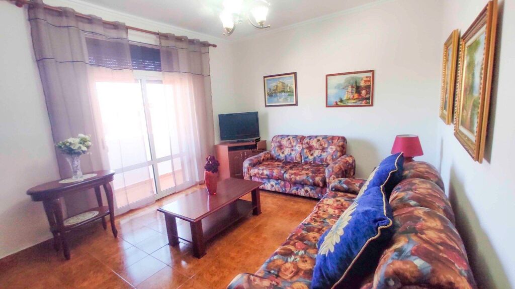 APARTMENT FOR RENT 2+1 PAZARI I Ri 55,000 LEKE FH-76723