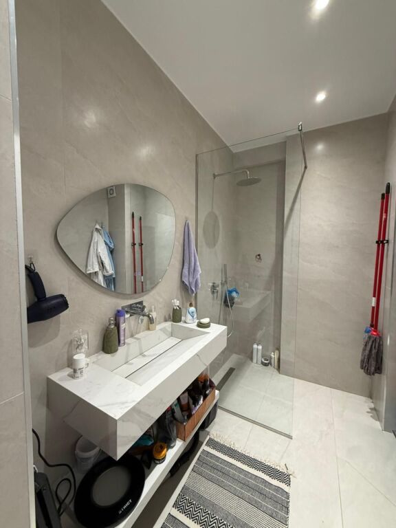 Apartament Modern 1+1 me Super Pamje – Komuna e Parisit