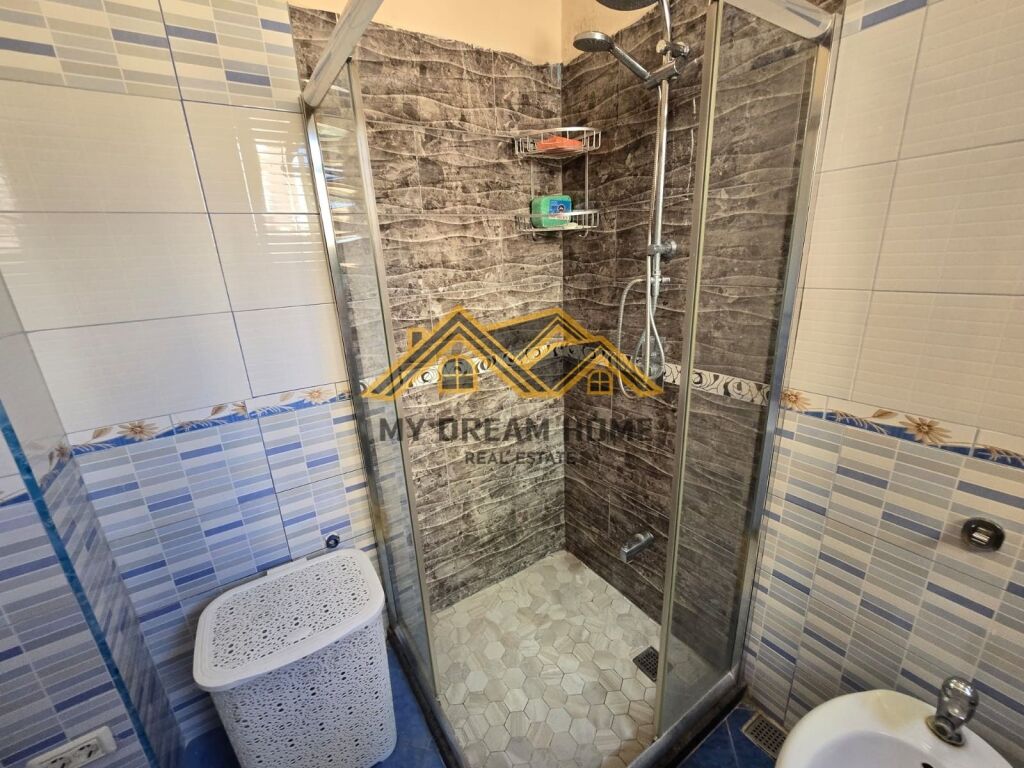 PRIVATE HOUSE FOR SALE AT CEZMA FERRES, DURRES !!!
