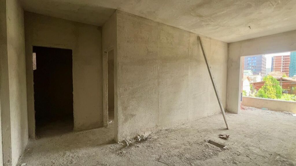 FOR SALE: 1+1 Apartment + 1 Walk-in Closet 📍 Former Aviation Field Area (Opposite Dhori Leka School) – €1,500/m² 🔥 – €130,000 – 84 m² || Installment Payment Available ✨