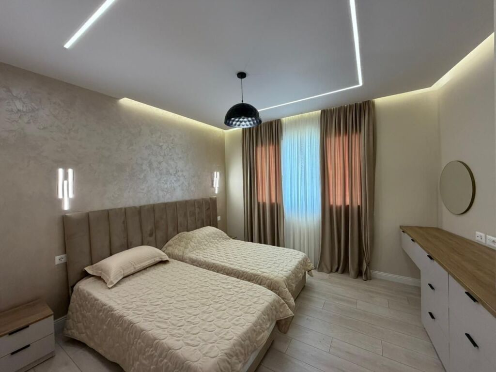 Apartament 3+1+Parking per shitje tek Green City Residence ne Astir.
