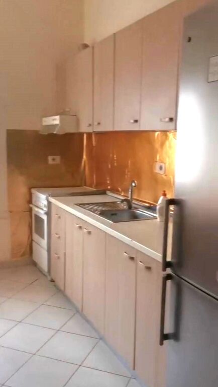 Appartamento 2+1 in affitto in Rruga e Dibres, 450 Euro