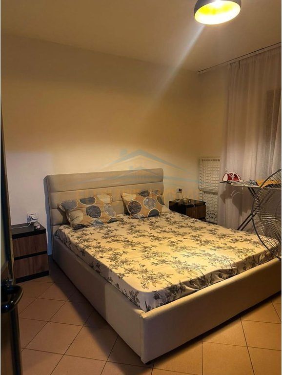 Jap  per qera apartament 1+1 në Yzberisht