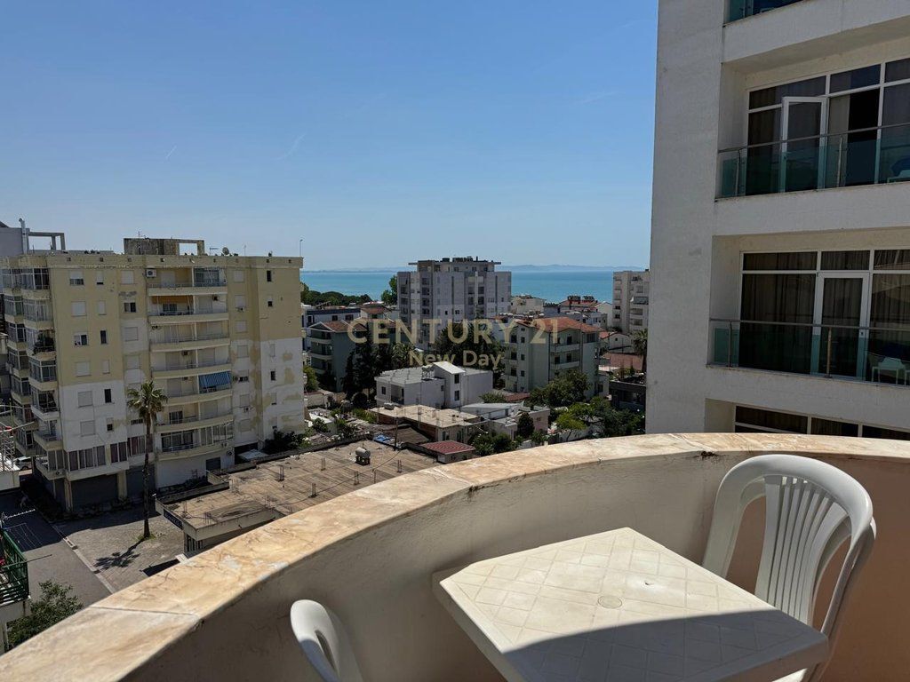 VENDESI APPARTAMENTO 1+1+2 BALCONI SULLA SPIAGGIA, ILIRIA!