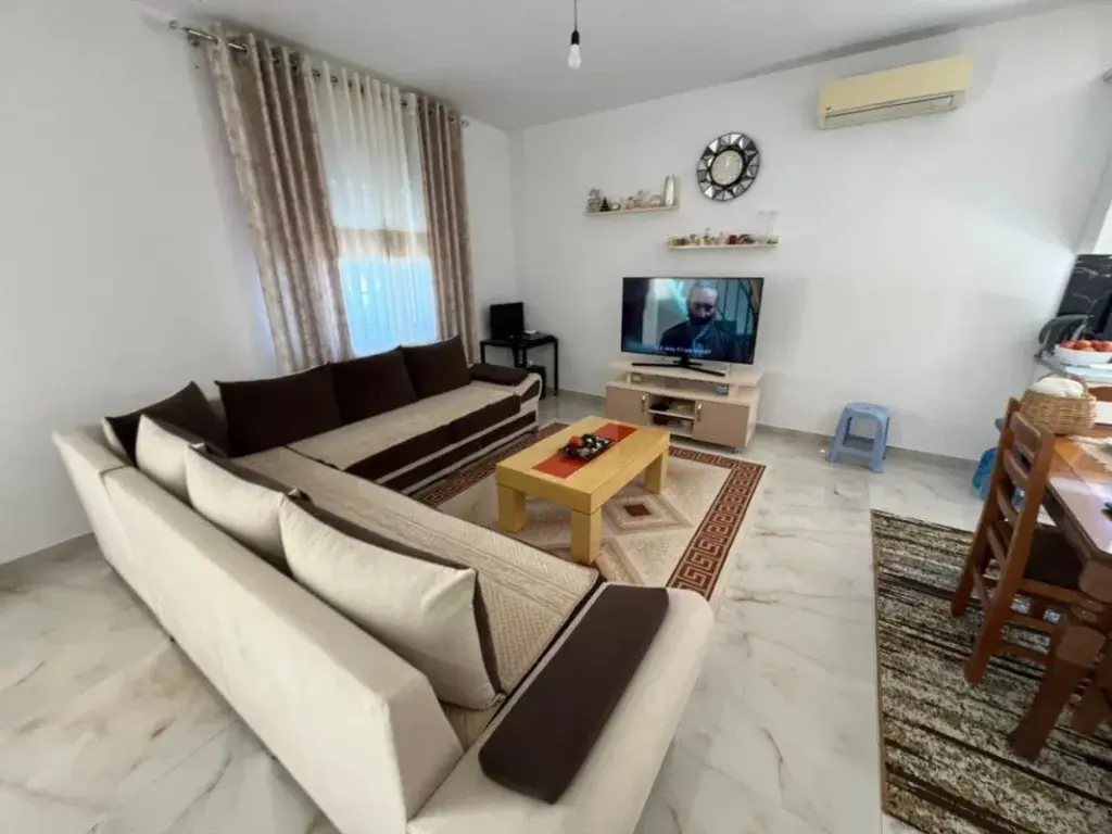 Private House for Sale at 4 Rrugët, Shijak