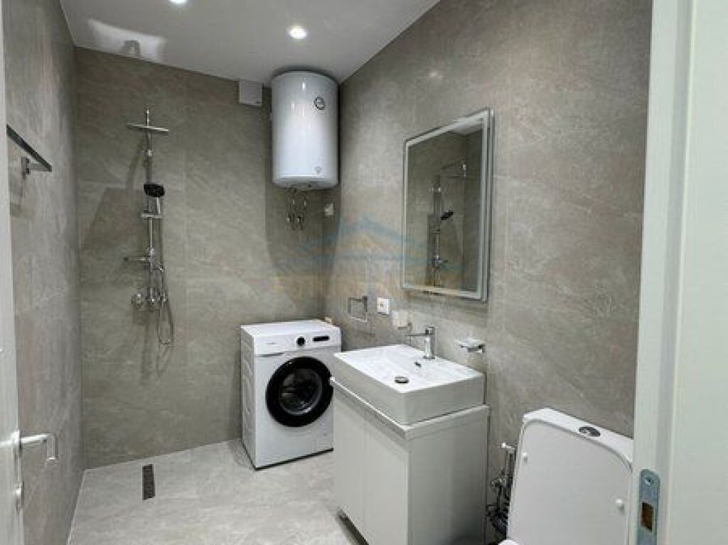 For sale, 2+1 Apartment, Myslym Shyri, Tirana.