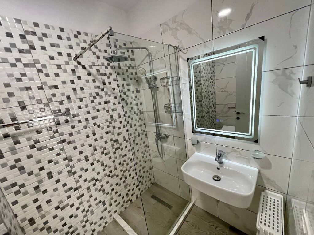 Jepet Qera Apartament 2+1 Rezidenca "Kodra e Diellit"