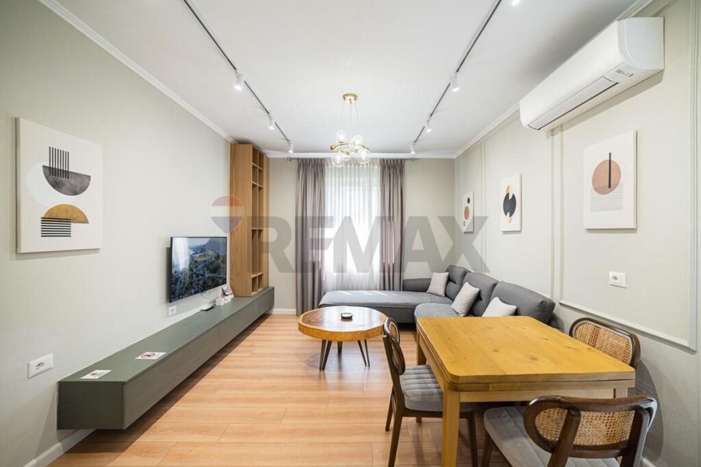 Appartamento - In Vendita - Nuovo Bazaar, Tirana(ID: 530601001-184)