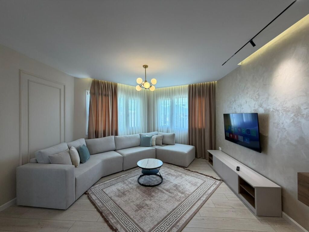 Apartament 3+1+Parking per shitje tek Green City Residence ne Astir.