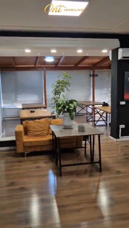 JEPET AMBIENT ZYRE ME QERA 154M2 RRUGA E KAVAJES