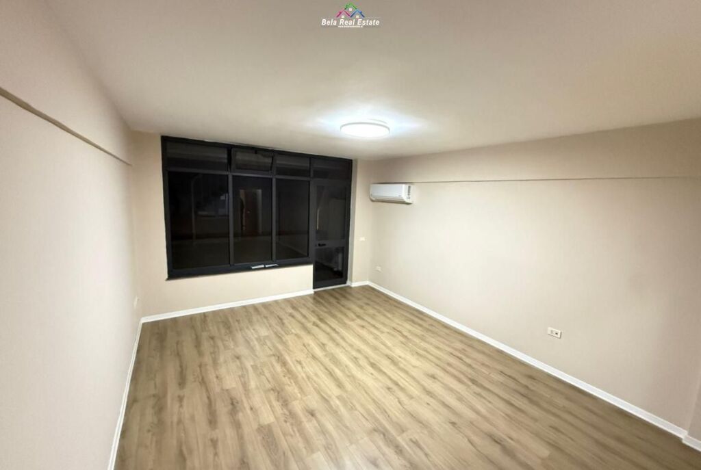 Office\Duplex for rent in Center (ID BZ2645) Tirana