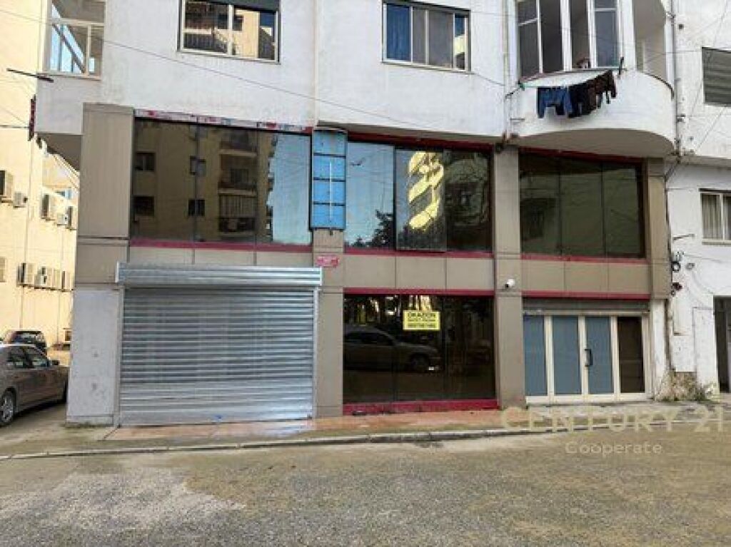SHESIM DYQAN DUPLEX NE DURRES, PRANE KARBURANT ILIRIA