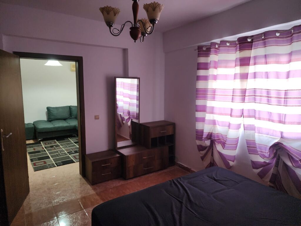 🏡 Jepet me qera apartament 1+1 totalisht i mobiluar tek Hotel Florida, Plazh