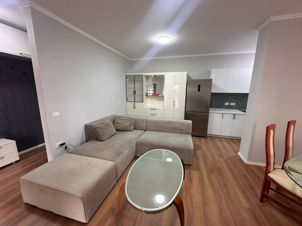 Apartment 2+1+2 with parking for rent, Durres Street