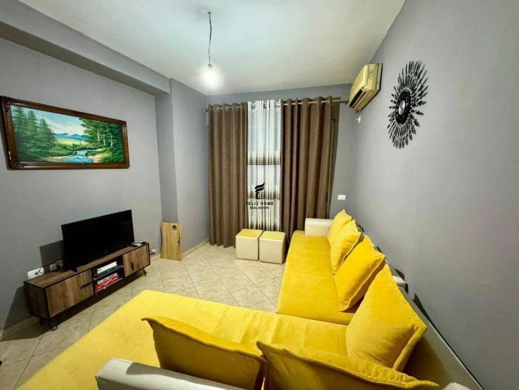 APARTAMENT ME QERA 1+1 ASTIR 45.000 LEKE FH-77118