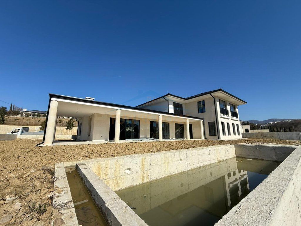 🏡 **Vilë Ekskluzive për Shitje – Valles Viridi Residence, TEG** 📍