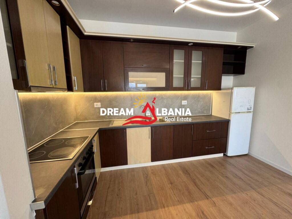 Apartament 2+1+2 per Shitje ne Astir, prane Viles L, Tirane (ID 41212245)