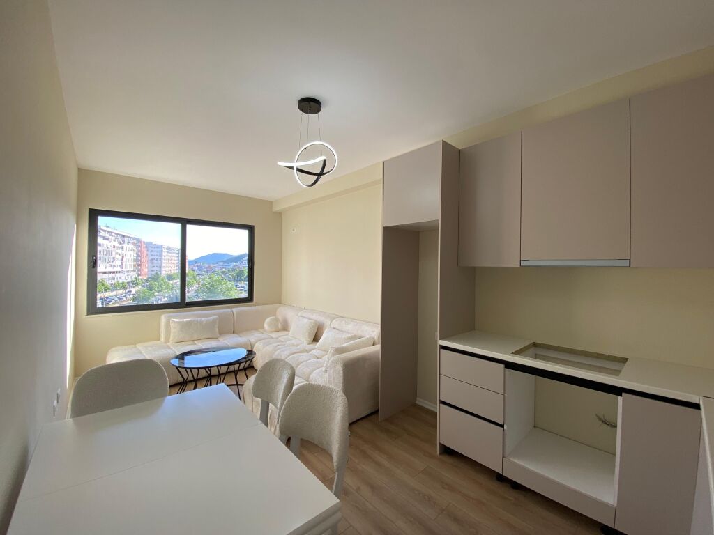 For sale, Apartment 2+1, Unaza e Re