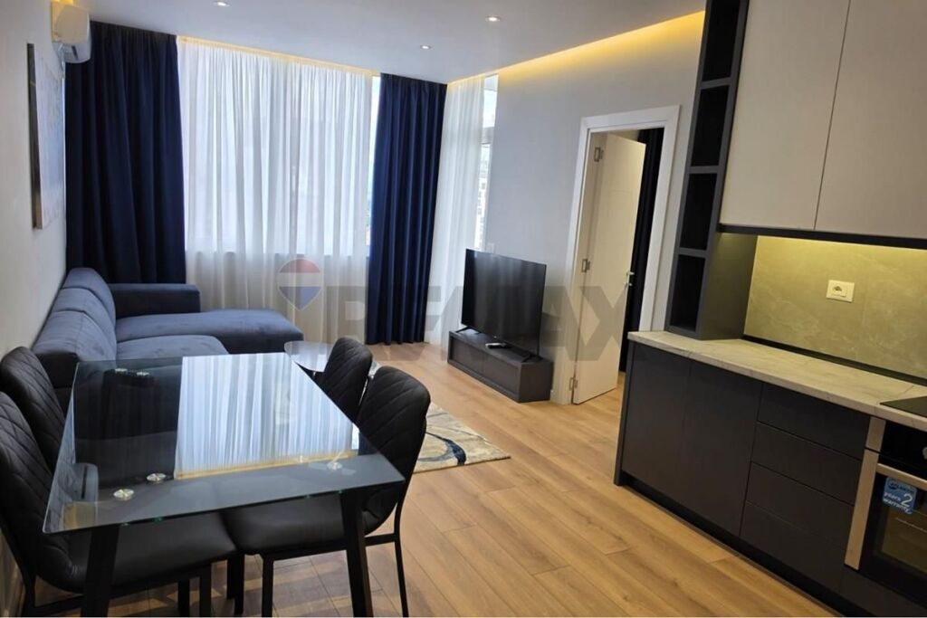We sell 1+1 apartment at Myslym Shyri