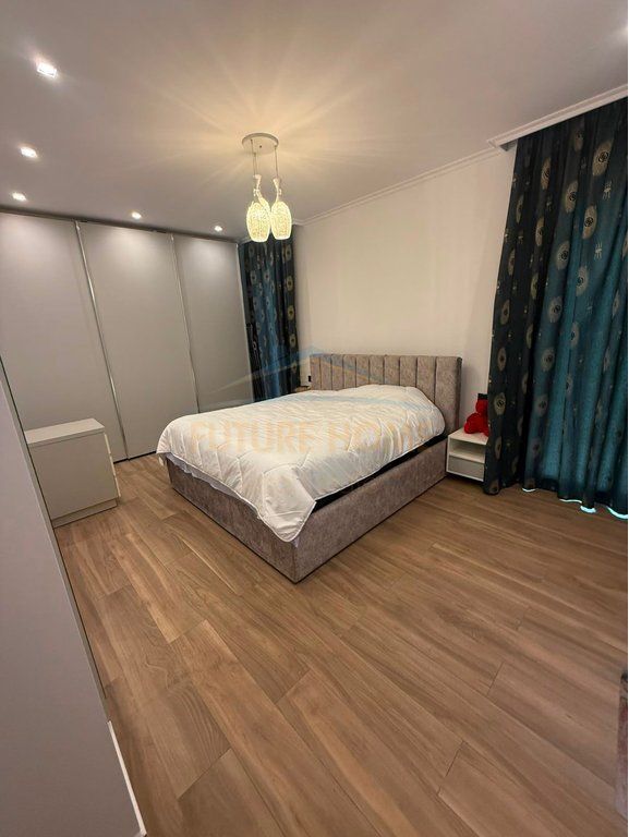 Qera, Apartament 2+1+2 + Verandë + Post Parkimi, Sofia Hill Residence