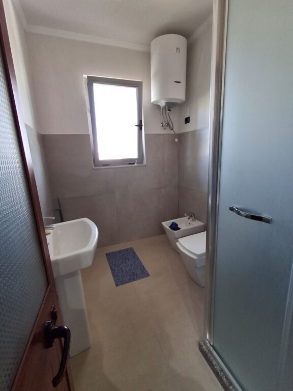 ✨ Shitet apartament super modern 2+1 me verandë fantastike ✨ Prane Martenitetit , Durres