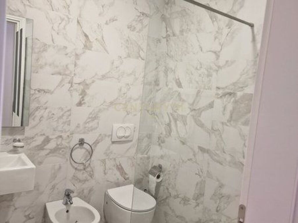 APARTAMENT 3+1+2 ME QIRA