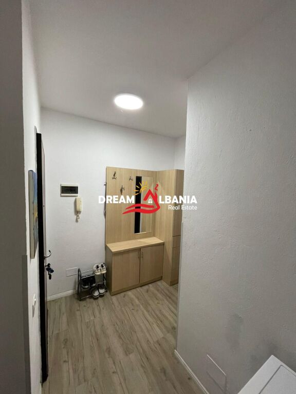 Jepet Apartament 1+1 Rruga Dibres afer  shkolles Misto Mame.(ID 4219499)