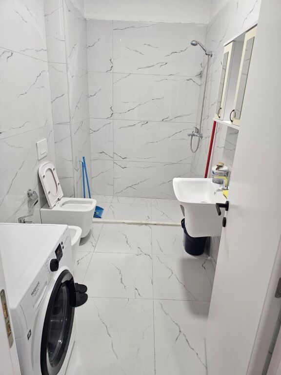 Qera ,Apartament 1+1 me Parking 📍Paskuqan