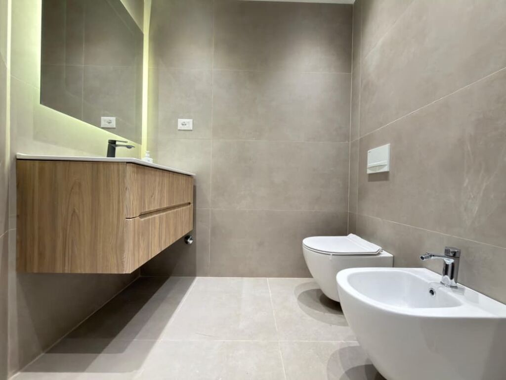 Apartment 2+1+2 for sale at Zogu i Zi!