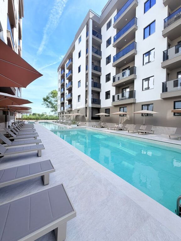 SHITET APARTAMENT 1+1 MALI I ROBIT, GOLEM.