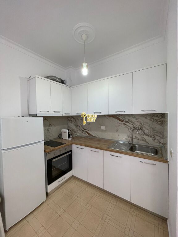 🏡 VENDESI APPARTAMENTO 1+1 CON BALCONE + POSTO AUTO A GOLEM