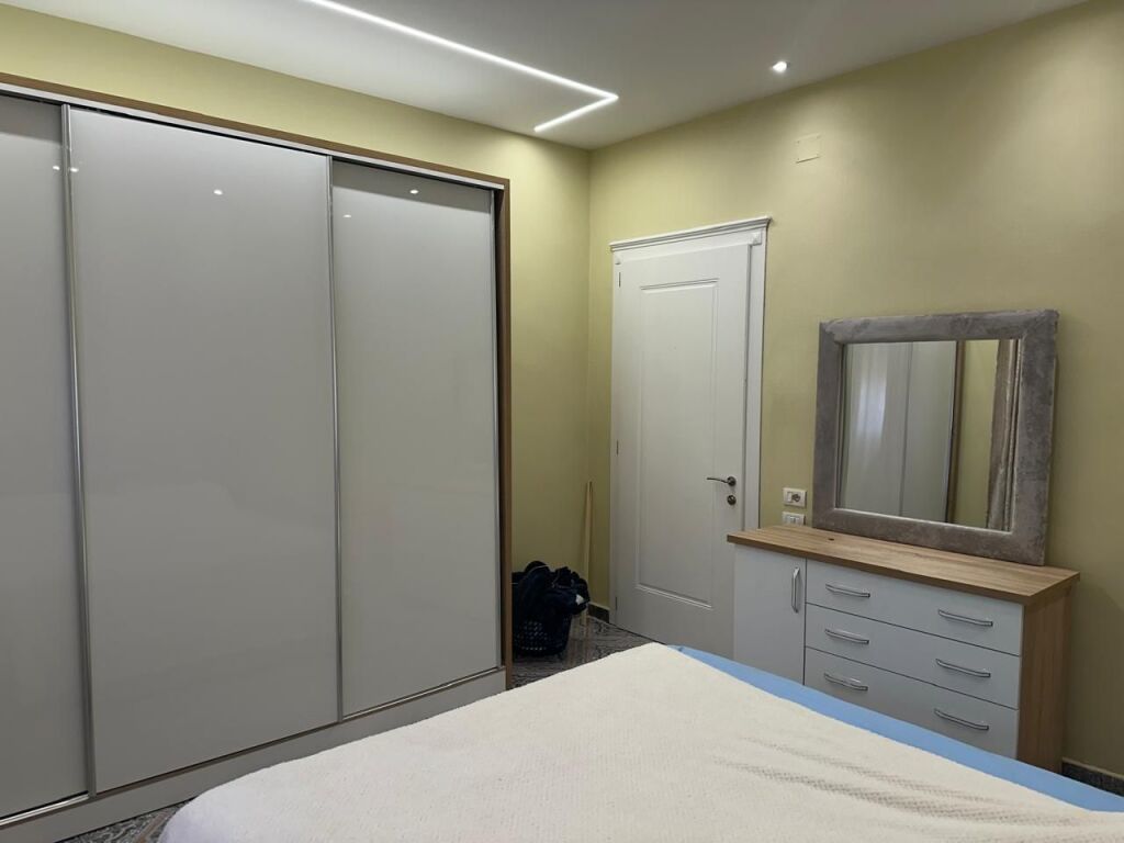 CASA IN AFFITTO - PIAZZA AQUILA, DISPONIBILE CON PORTE 3+1+SALONE, SUPERFICIE 150M2.
