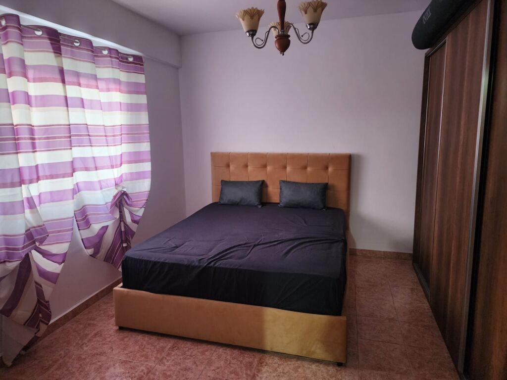 🏡 Jepet me qera apartament 1+1 totalisht i mobiluar tek Hotel Florida, Plazh