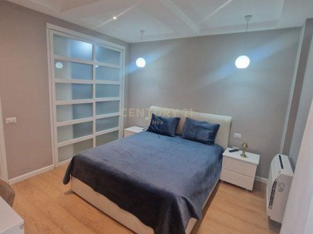 APARTAMENT 3+1+2 ME QIRA