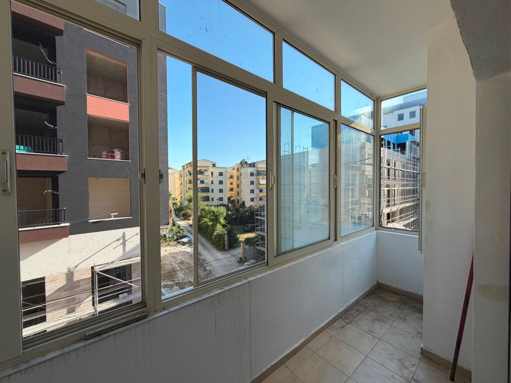 For sale, 1+1 apartment, in Golem.