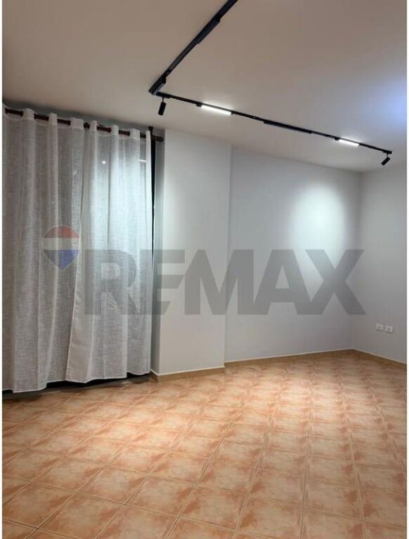 APARTAMENT BOSH PER QIRA TE GALERIA